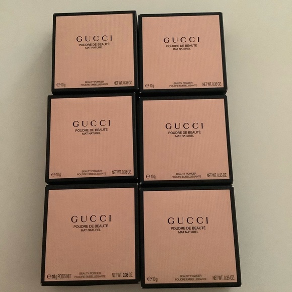 Gucci Beauty Powder (multiple shades) - Picture 2 of 4